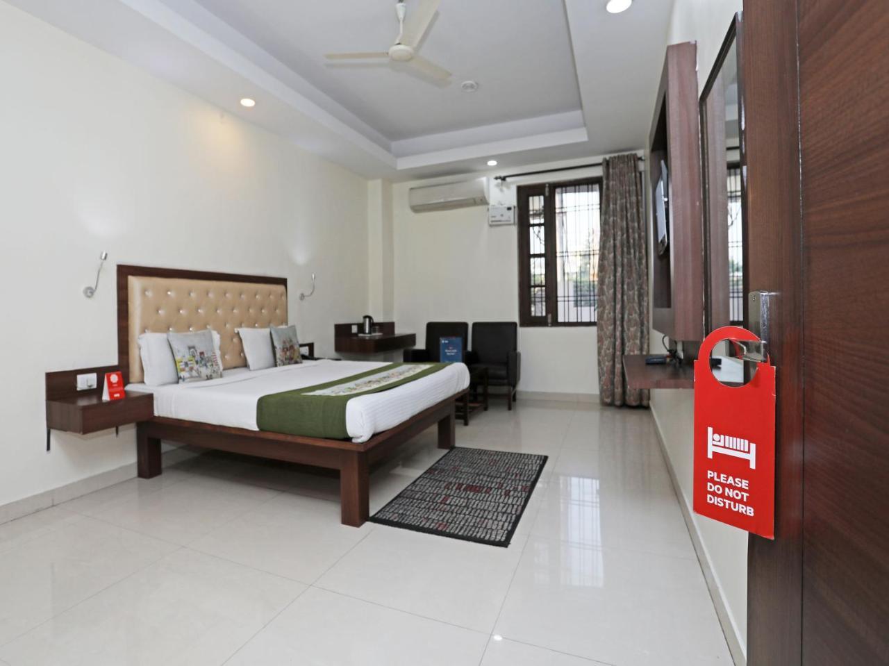 Oyo 680 Hotel Ranjana Heritage 勒克瑙 外观 照片