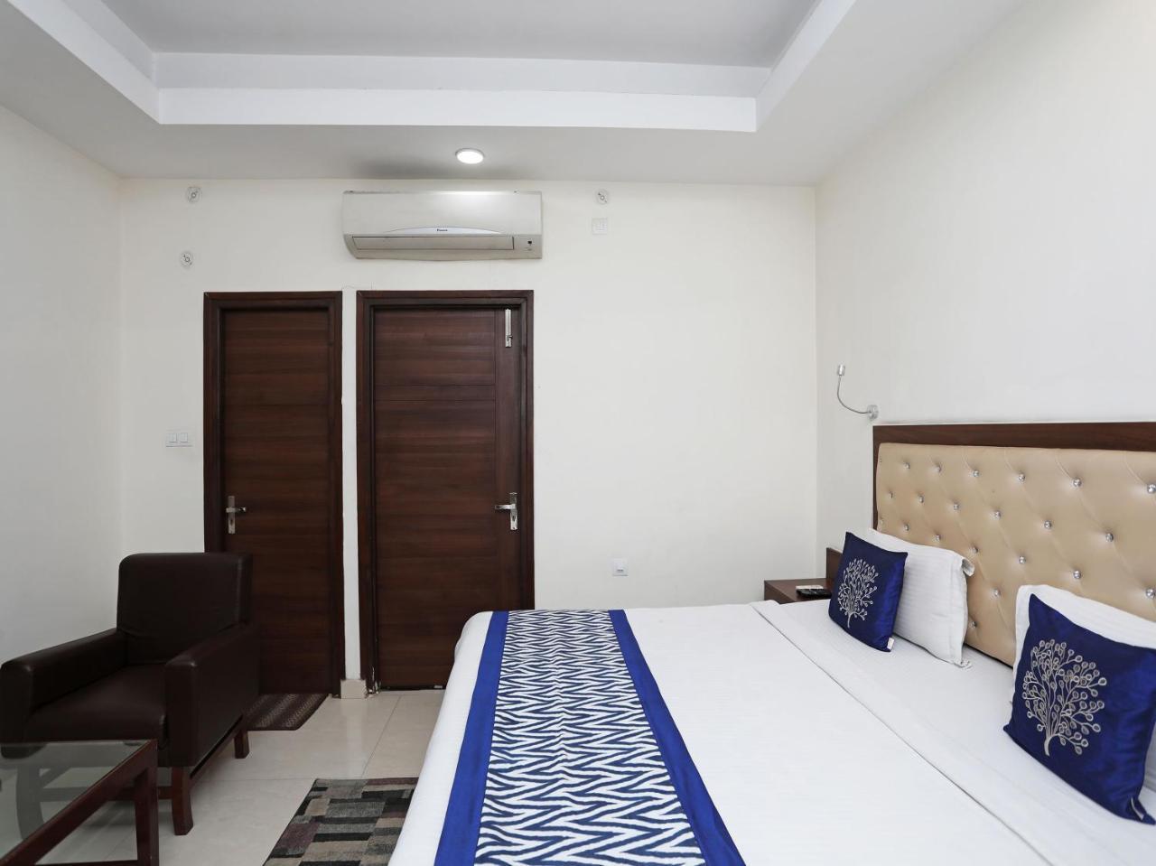 Oyo 680 Hotel Ranjana Heritage 勒克瑙 外观 照片