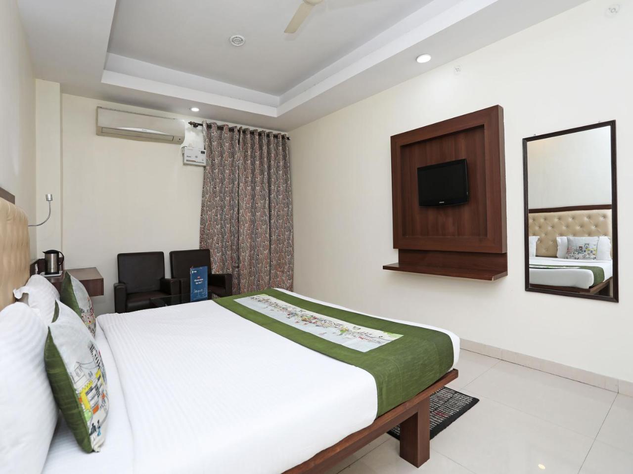 Oyo 680 Hotel Ranjana Heritage 勒克瑙 外观 照片