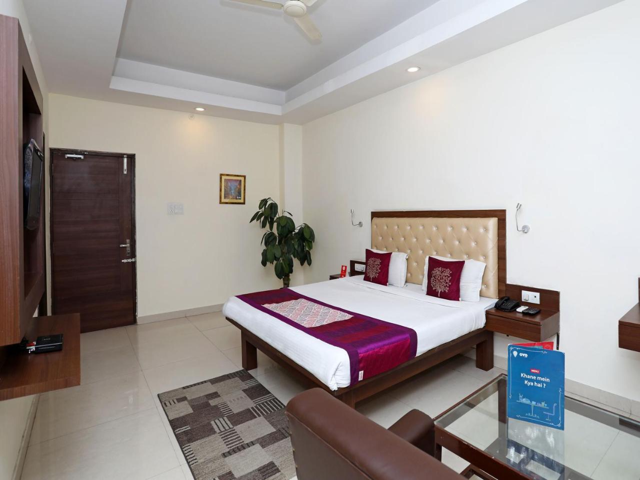 Oyo 680 Hotel Ranjana Heritage 勒克瑙 外观 照片