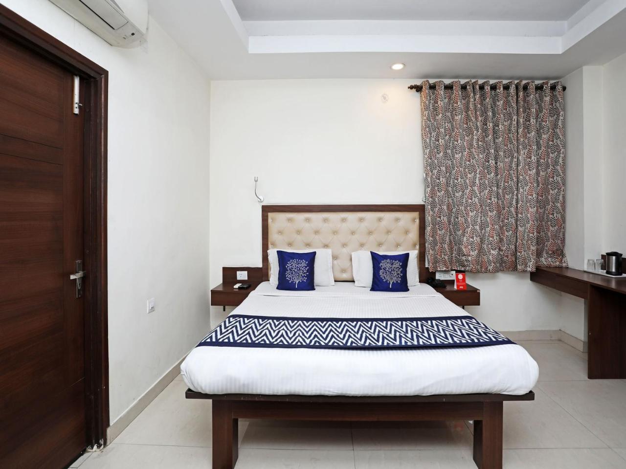 Oyo 680 Hotel Ranjana Heritage 勒克瑙 外观 照片